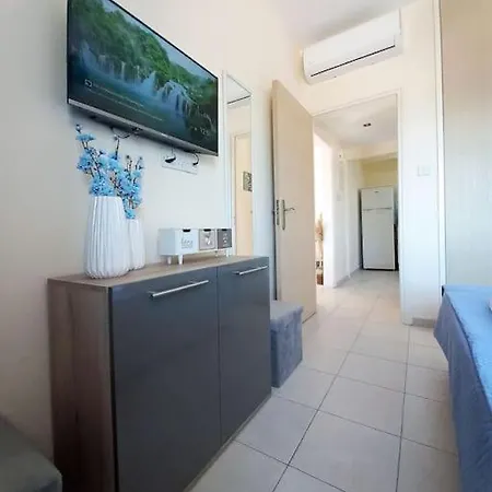Lovely Ap In The Center Of Kato Appartement *
